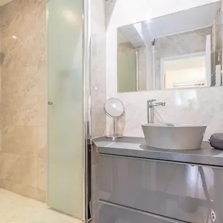 Le Pompidou 3 Pieces A 2 Min De La Gare